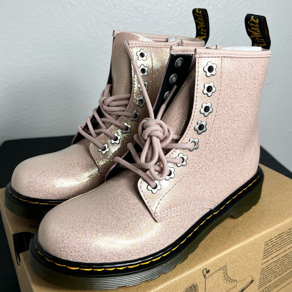Dr. Martens 1460 size 4 powder pink
